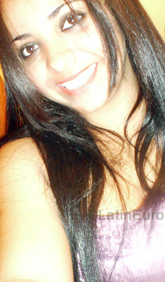 Date this voluptuous Brazil girl Lauana from Tucuma BR583