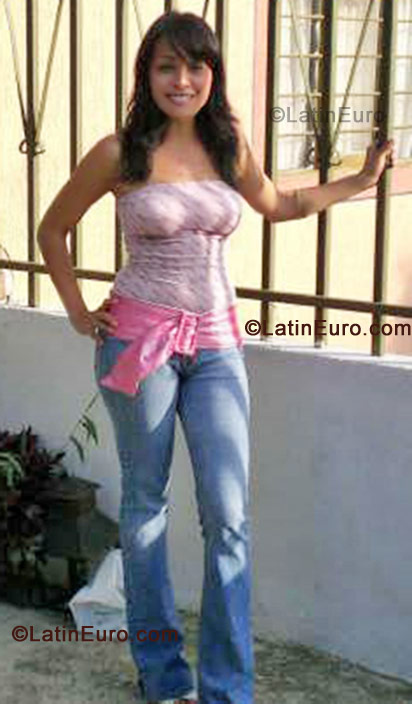 Date this sultry Colombia girl Sandra Liliana from Cali CO472