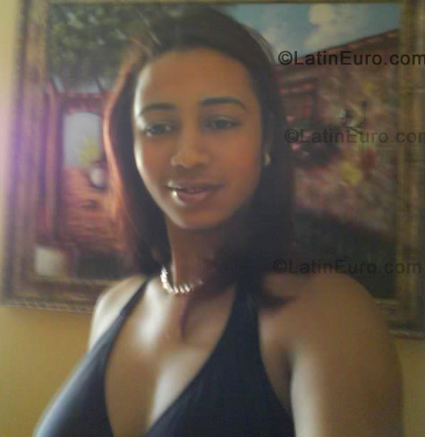 Date this beautiful Dominican Republic girl Vanessa from  DO504