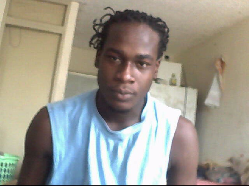 Date this good-looking Jamaica man Crazykis from Longville Park JM18