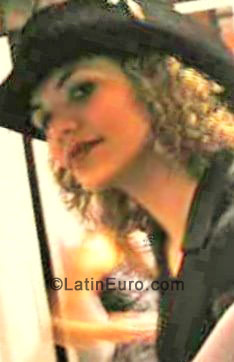 Date this athletic Brazil girl Graziela from Sao Paulo BR761