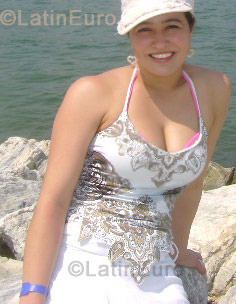 Date this foxy Colombia girl Angela from Medellin CO535
