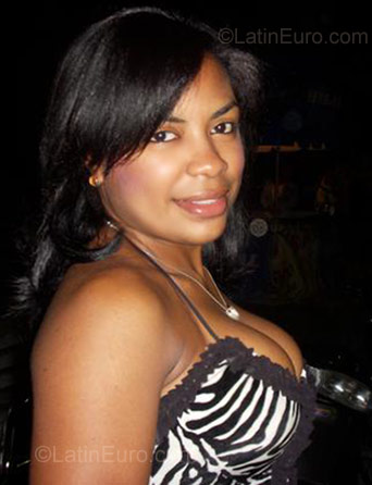 Date this tall Dominican Republic girl Olga Lorena from San Pedro De Macoris DO620