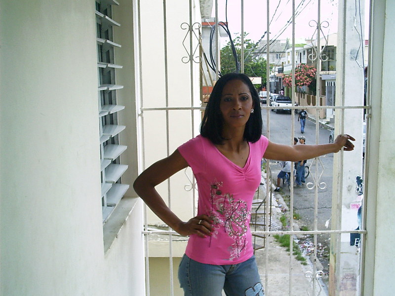 Date this passionate Dominican Republic girl Alta from Santiago DO737