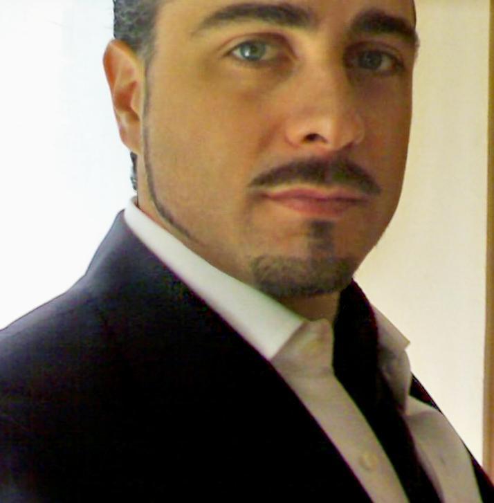 Date this lovely Italy man PERFIL from MilÃ¡n IT29