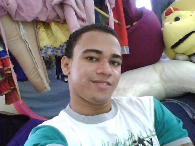 Date this gorgeous Dominican Republic man Joseflash from Republica Dominicana BR986