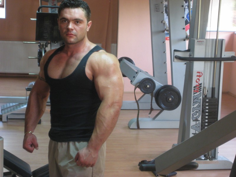 Date this pretty Bosnia and Herzegowina man Petar from Kiseljak BA5