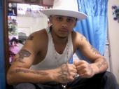 Date this pretty United States man LOCAFELLA from Camden US2276