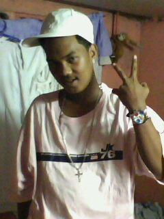 Date this happy Philippines man Kyle_dha from Queson City PH16