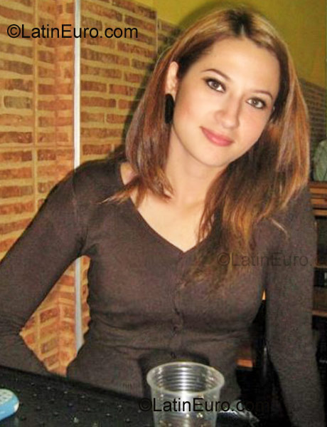 Date this voluptuous Colombia girl Angie Marcela from  CO788