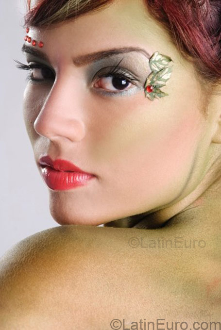 Date this georgeous Colombia girl Angie from  CO837