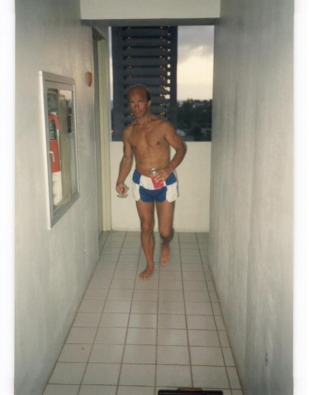 Date this voluptuous Canada man Warren from Edmonton CA106