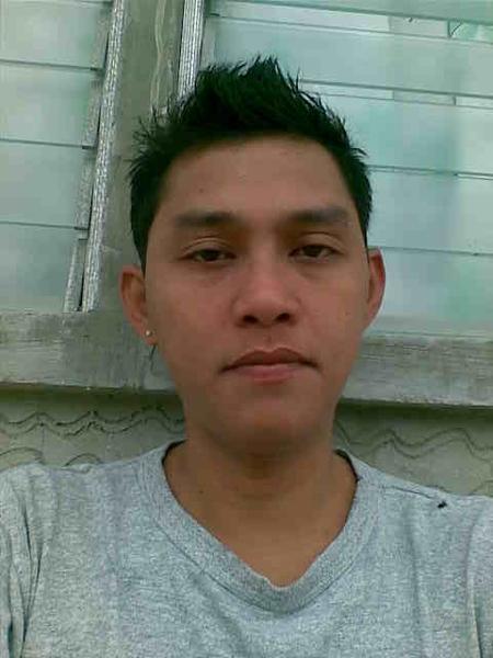 Date this sultry Philippines man Lexter from Cebu City PH105