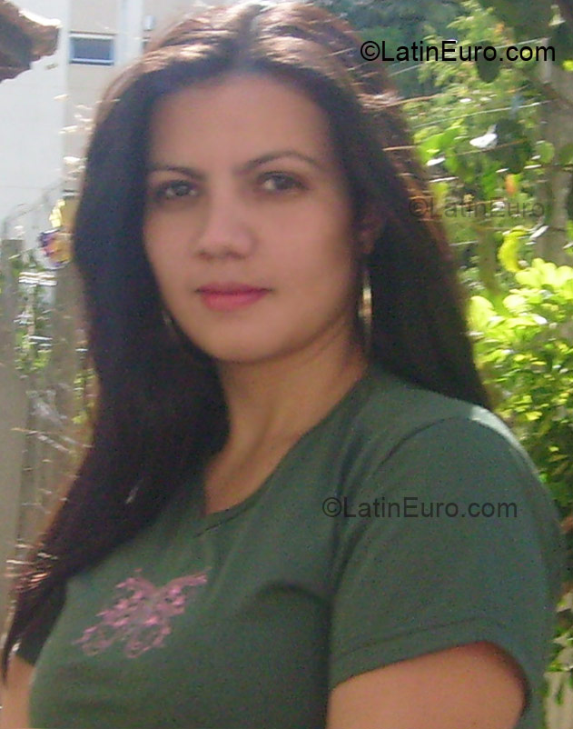 Date this young Brazil girl Eliane from Sorocaba BR1316