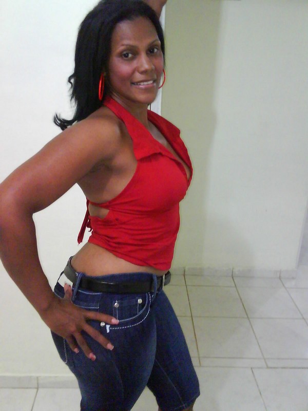 Date this funny Dominican Republic girl La from santiago DO1081