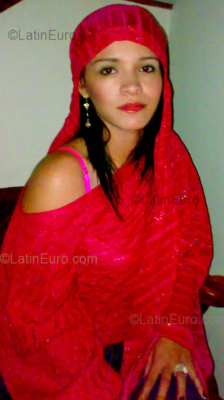 Date this georgeous Colombia girl Jeny Cristina from Medeliin CO1073