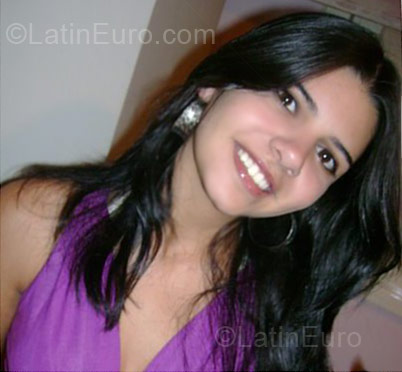 Date this sultry Brazil girl Caroline from Cachoeira Do Sul BR1354