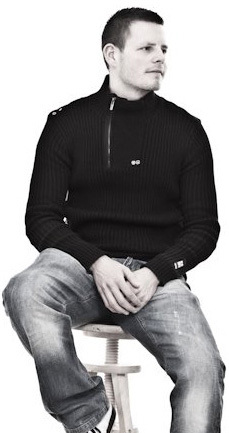 Date this hard body United Kingdom man Mma21 from London GB180