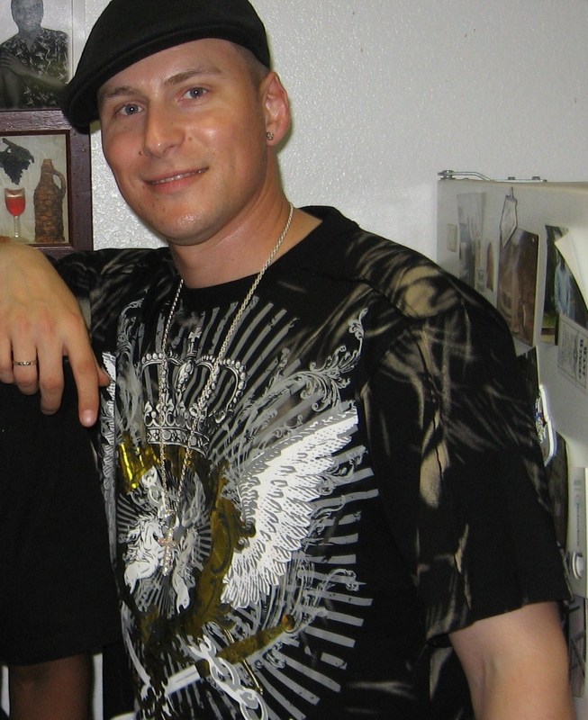 Date this sensual Sweden man Youngballer27 from Malmo SE54