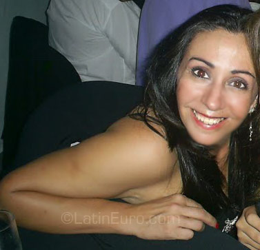 Date this stunning Brazil girl Claudia Marina from Sao Paulo BR1447