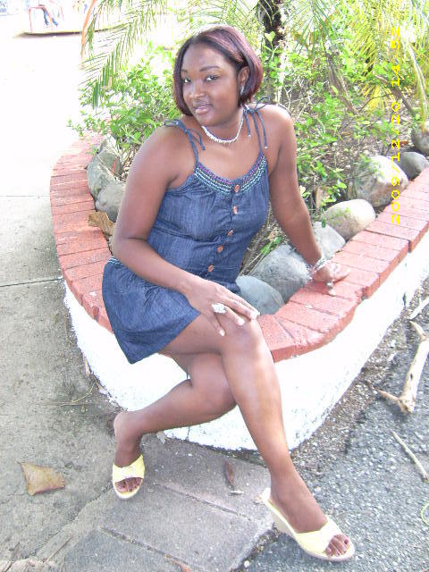 Date this funny Dominican Republic girl Ana from santo domingo DO1231