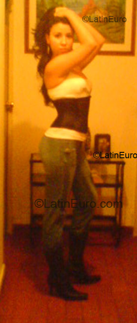 Date this tall Colombia girl Diana from Cali CO1224