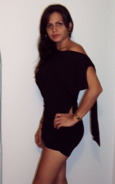Date this young Colombia girl INGRIDMACHADO from Cali CO1229