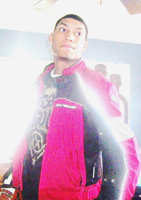 Date this hot United States man Aaron from Wake Forest US3433