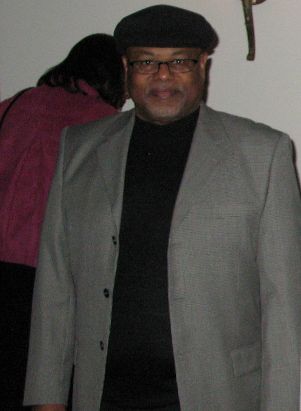 Date this happy United States man BJ from San Pablo US3538