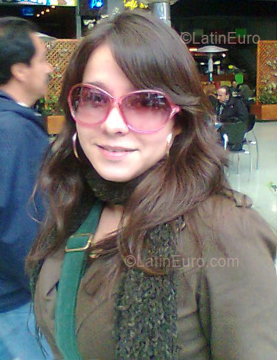 Date this georgeous Colombia girl Lina Maria from Cali CO1384