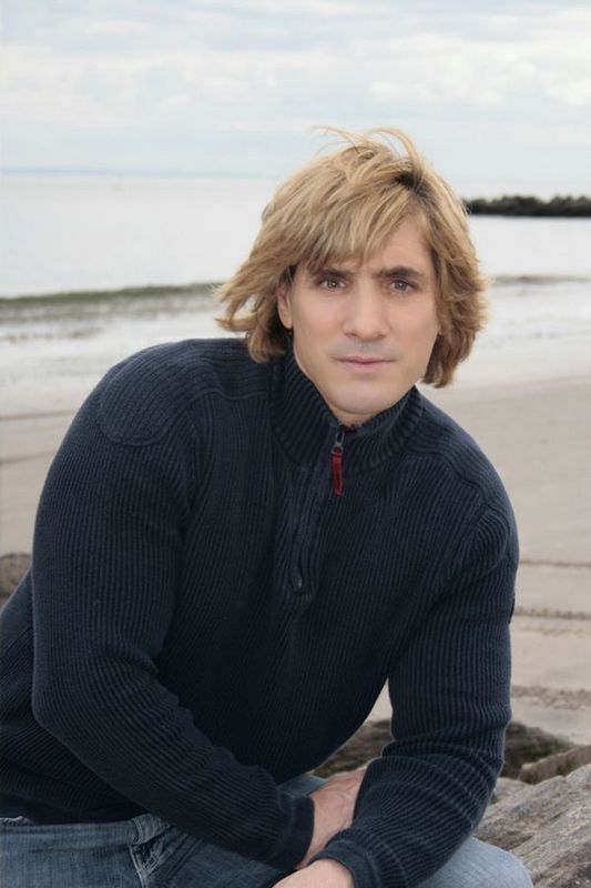 Date this charming United States man J_oshear from Bedford US3762