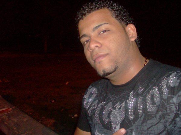 Date this gorgeous Dominican Republic man Yefersson from Santo Domingo D.n DO1583