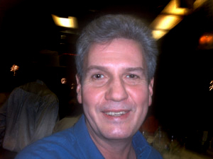 Date this happy United States man Wdrescher from Girard US3868