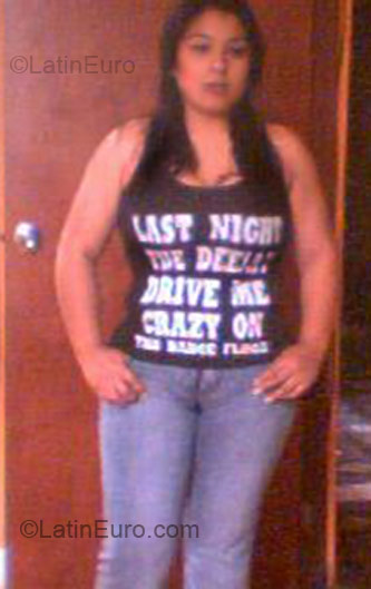 Date this fun Peru girl Petty from Lima PE125