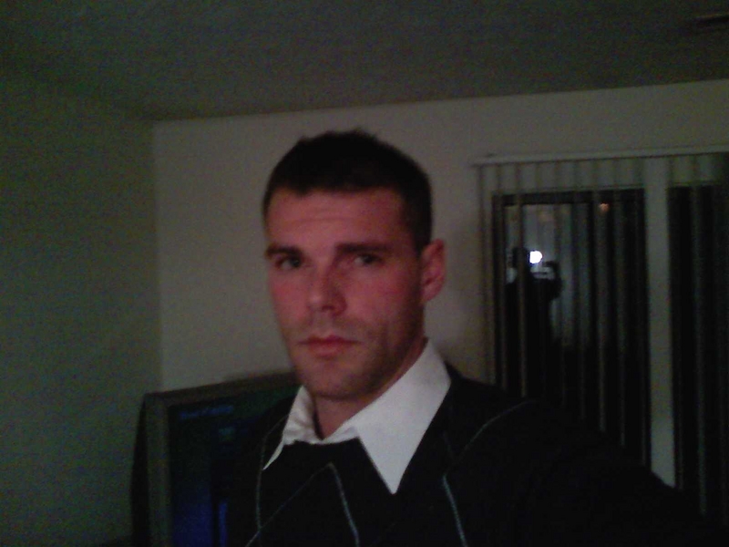 Date this tall United States man Trever from Pikeville US3954