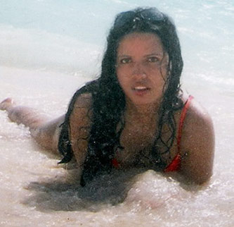 Date this fun Colombia girl Ana from Cali CO1545