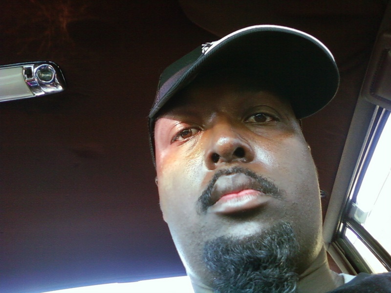 Date this sultry United States man BIGGGPOPPI from Dayton US4064