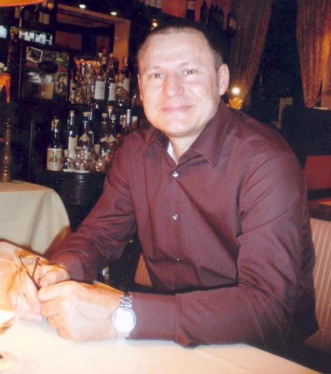 Date this exotic Chile man Mike888 from Santiago de Chile DE102