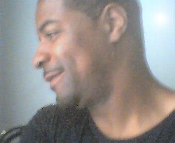 Date this foxy United States man Situationz from Allentown US4175