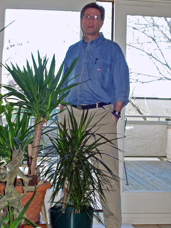 Date this athletic United States man Brad from Kansas City US4235