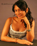 young Colombia girl Yulieth from Cartagena CO1697