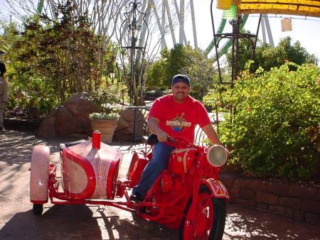 Date this passionate United States man CARLO from Memphis US4450