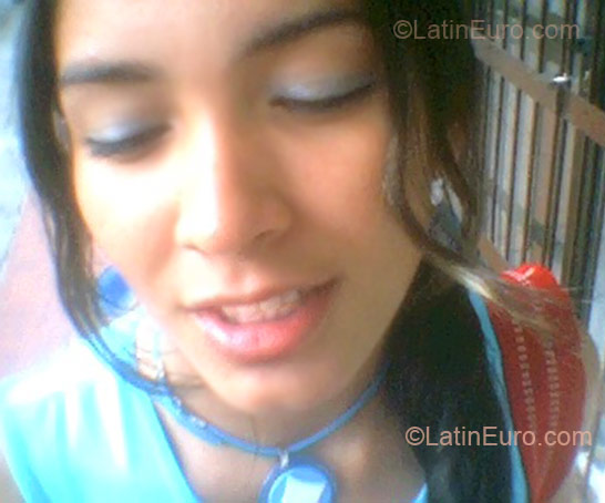 Date this stunning Colombia girl Nelly Maria from Santa Marta CO1795