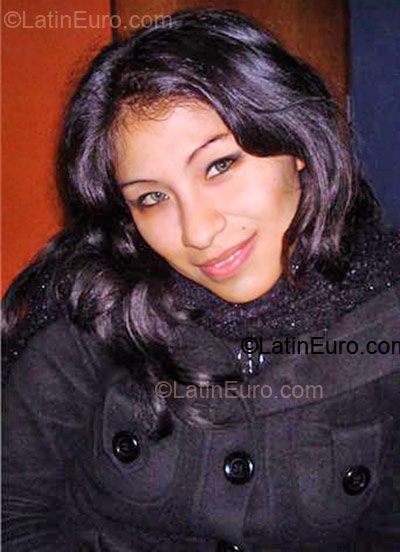 Date this tall Peru girl Elizabeth from  PE145