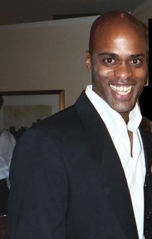 Date this cute United States man Terrance from Tacoma US4516