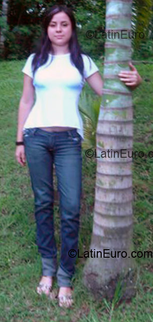 Date this exotic Colombia girl Katherine Maria from Cali CO1816