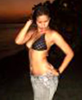 Date this funny Dominican Republic girl Idalia from Santo Domingo DO2199