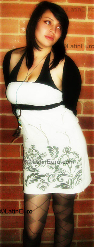 Date this hot Colombia girl Lorena from Bogota CO1858