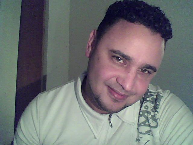 Date this cute Canada man Fausto74 from Montreal CA178