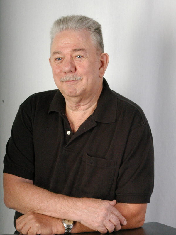 Date this cute United States man M500lva from Mesa US4764